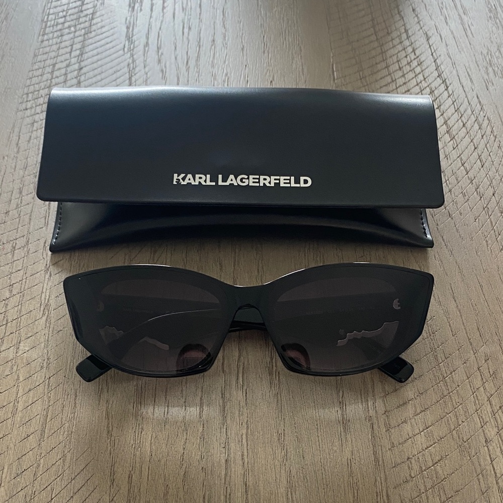 Karl Lagerfeld Sleek Black Sunglasses